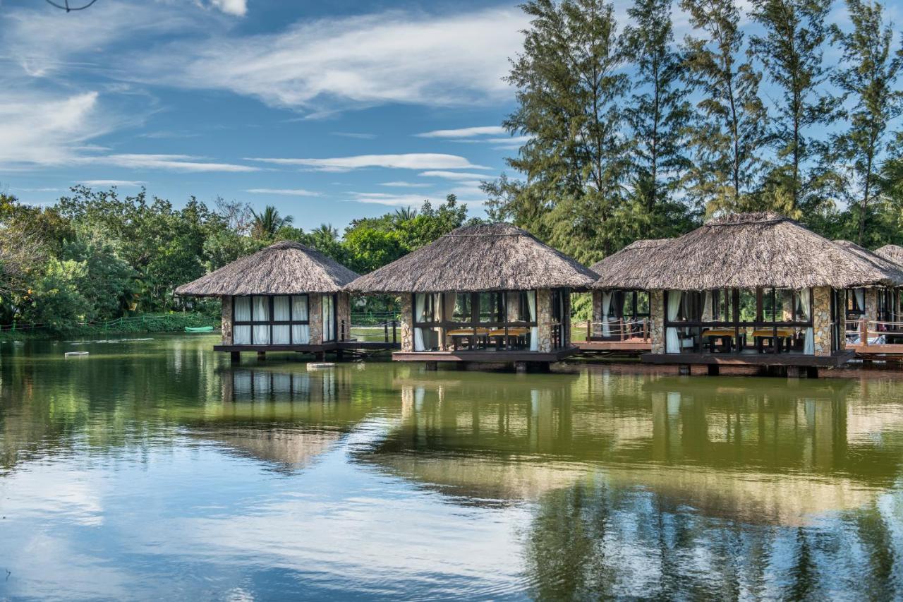 Vinpearl Resort & Spa דואונג דונג מראה חיצוני תמונה The resort's lake