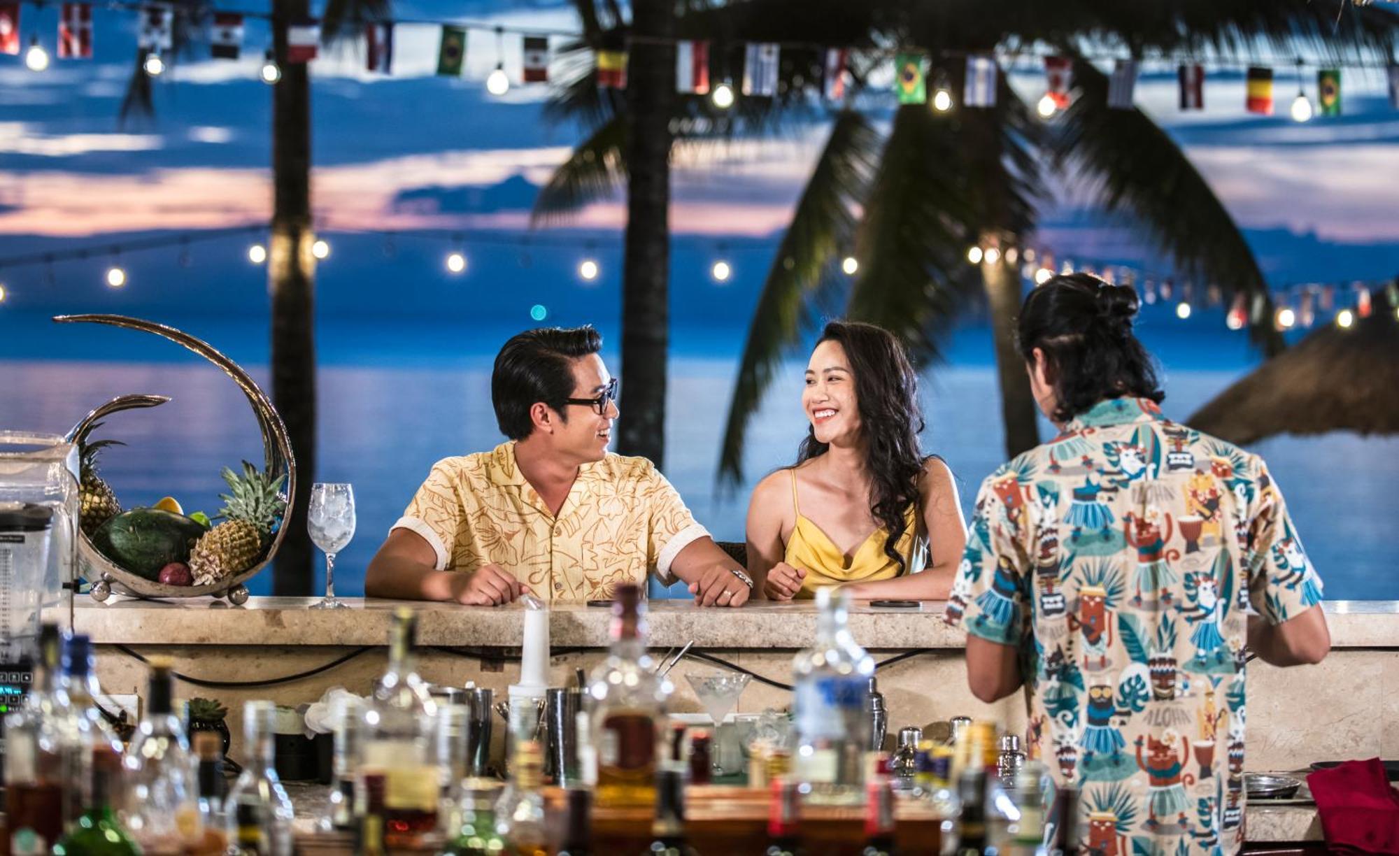 Vinpearl Resort & Spa דואונג דונג מראה חיצוני תמונה The Beach Bar