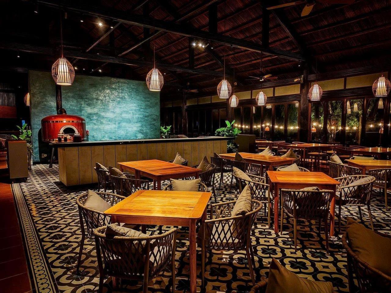 Vinpearl Resort & Spa דואונג דונג מראה חיצוני תמונה Interior of the restaurant